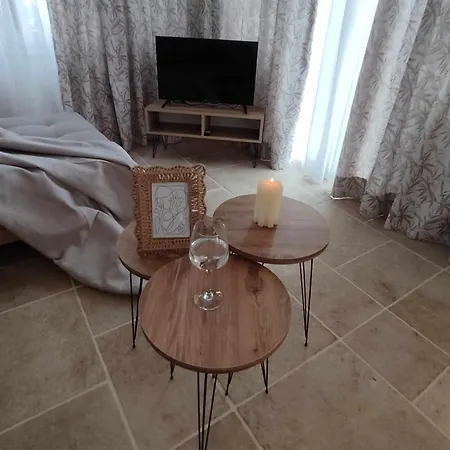 Roza's Apartament Benitses (Corfu)